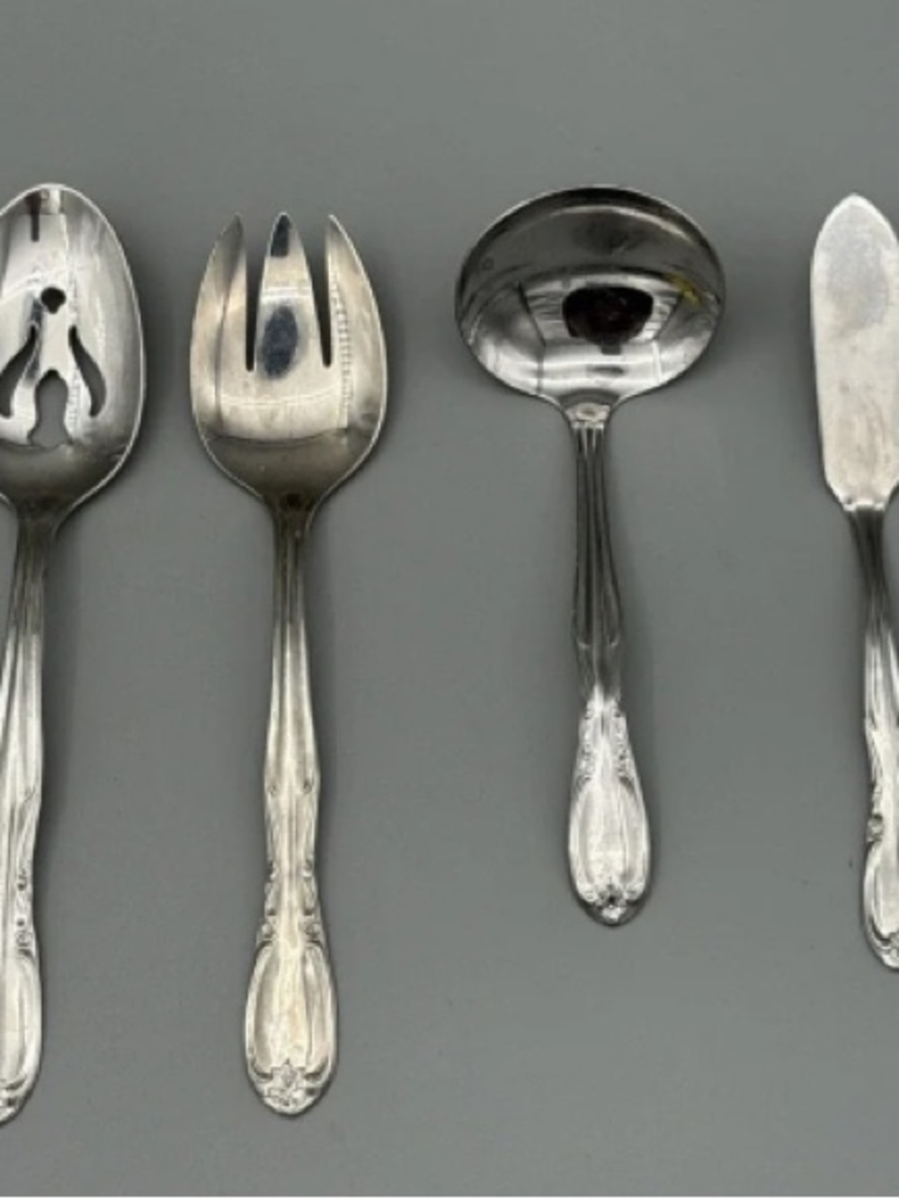 Silver Ornate Stainless Serving Utensil Set - Classic Silver